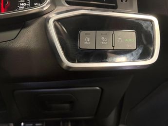 Audi A6 Saloon 2.0 TDI 40 S line S Tronic Euro 6 (s/s) 4dr