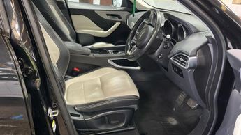 JAGUAR F-PACE 2.0 P250i R-Sport SUV 5dr Petrol Auto AWD Euro 6 (s/s) (250 ps)