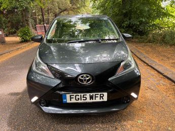 Toyota AYGO 1.0 VVT-i x-play Euro 5 5dr Euro 5