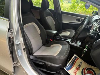 Kia Ceed 1.6 GDi 3 DCT Euro 5 5dr