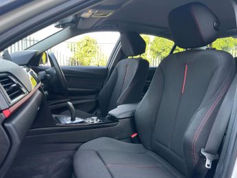 BMW 3 Series 2.0 320d Sport Auto Euro 5 (s/s) 4dr