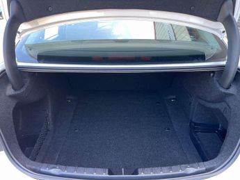 BMW 3 Series 2.0 320d Sport Auto Euro 5 (s/s) 4dr