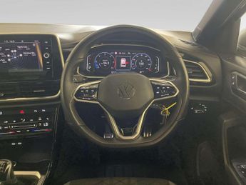 Volkswagen T-Roc 2.0 TDI R-Line SUV 5dr Diesel Manual Euro 6 (s/s) (150 ps)