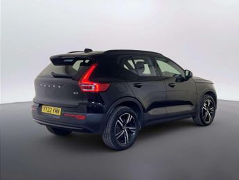 Volvo XC40 2.0 B3 MHEV Plus Dark SUV 5dr Petrol Hybrid DCT Auto Euro 6 (s/s