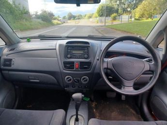 Suzuki Liana 1.6 SE 5dr