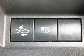 Toyota Yaris 1.5 VVT-i Icon Tech CVT Euro 6 5dr