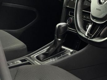 Volkswagen Golf 1.4 TSI SE Nav DSG Euro 6 (s/s) 5dr