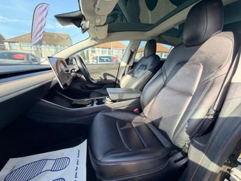 Tesla Model 3 (Dual Motor) Long Range Auto 4WDE 4dr