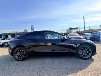 Tesla Model 3 (Dual Motor) Long Range Auto 4WDE 4dr