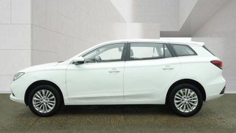 MG MG5 61.1kWh Excite Long Range Auto 5dr