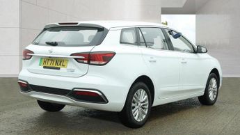 MG MG5 61.1kWh Excite Long Range Auto 5dr