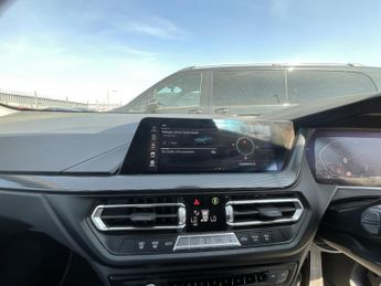 BMW 1 Series 118I SPORT AUTO