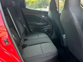 Nissan Juke 1.0 DIG-T Acenta DCT Auto Euro 6 (s/s) 5dr