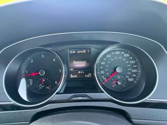 Volkswagen Passat 2.0 TDI SE Business DSG Euro 6 (s/s) 5dr