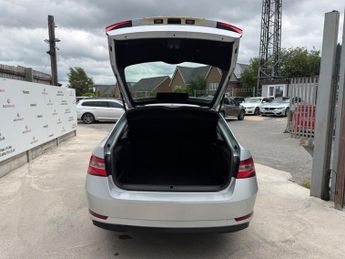 Skoda Superb 1.5 TSI ACT SE DSG Euro 6 (s/s) 5dr