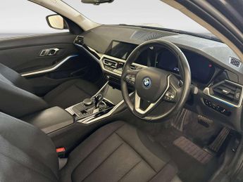 BMW 3 Series 2.0 330e 12kWh SE Pro Saloon 4dr Petrol Plug-in Hybrid Auto xDri