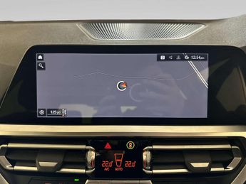 BMW 3 Series 2.0 330e 12kWh SE Pro Saloon 4dr Petrol Plug-in Hybrid Auto xDri