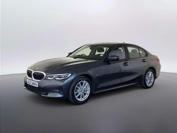 BMW 3 Series 2.0 330e 12kWh SE Pro Saloon 4dr Petrol Plug-in Hybrid Auto xDri