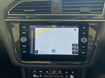 Volkswagen Tiguan 1.4 TSI 13kWh R-Line SUV 5dr Petrol Plug-in Hybrid DSG Euro 6 (s
