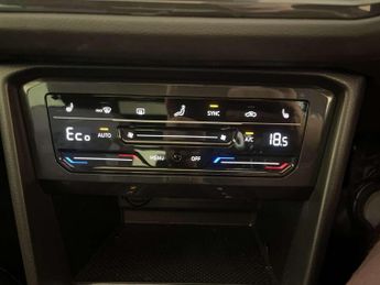 Volkswagen Tiguan 1.4 TSI 13kWh R-Line SUV 5dr Petrol Plug-in Hybrid DSG Euro 6 (s