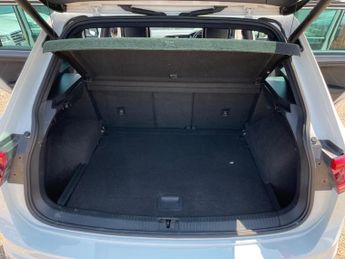 Volkswagen Tiguan 2.0 TSI BlueMotion Tech R-Line DSG 4Motion Euro 6 (s/s) 5dr