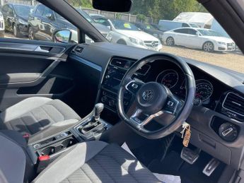 Volkswagen Golf 2.0 TDI R-Line DSG Euro 6 (s/s) 5dr