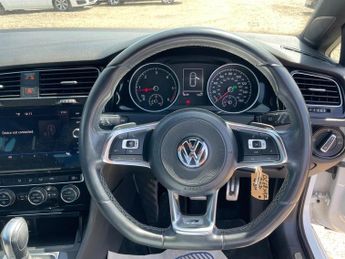 Volkswagen Golf 2.0 TDI R-Line DSG Euro 6 (s/s) 5dr