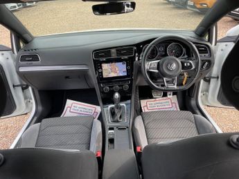 Volkswagen Golf 2.0 TDI R-Line DSG Euro 6 (s/s) 5dr