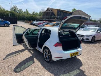 Volkswagen Golf 2.0 TDI R-Line DSG Euro 6 (s/s) 5dr