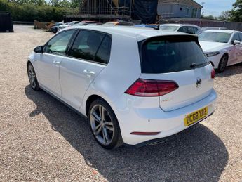 Volkswagen Golf 2.0 TDI R-Line DSG Euro 6 (s/s) 5dr