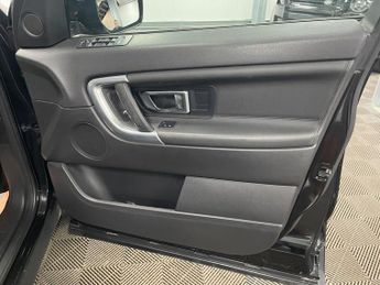 Land Rover Discovery Sport 2.0 TD4 Landmark Auto 4WD Euro 6 (s/s) 5dr