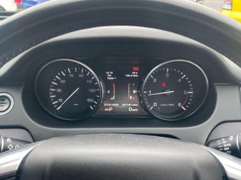 Land Rover Discovery Sport 2.0 TD4 SE Tech Auto 4WD Euro 6 (s/s) 5dr