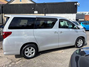 Toyota Alphard GGH25 8 seater