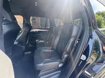Volvo XC90 2.0 D5 PowerPulse R-Design Pro Auto 4WD Euro 6 (s/s) 5dr