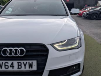 Audi A4 2.0 TDI Black Edition S Tronic quattro Euro 5 (s/s) 4dr