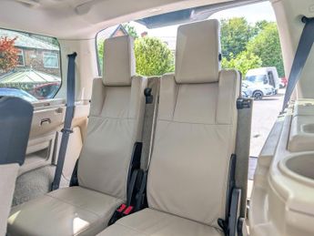 Land Rover Discovery 4 3.0 SD V6 HSE Auto 4WD Euro 5 (s/s) 5dr
