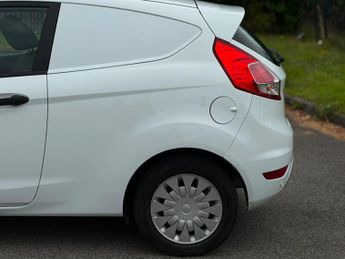 Ford Fiesta Van 1.6 TDCi ECOnetic II Panel Van 3dr