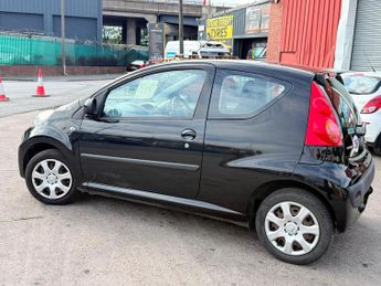 Peugeot 107 1.0 12V Urban Euro 5 3dr