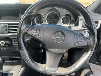 Mercedes-Benz E Class 2.1 E250 CDI BlueEfficiency Sport Tiptronic Euro 5 5dr
