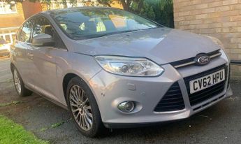 Ford Focus 1.0T EcoBoost Titanium X Euro 5 (s/s) 5dr