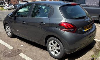 Peugeot 208 1.2 PureTech Active Euro 6 5dr