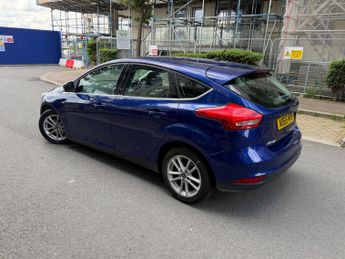 Ford Focus 1.0T EcoBoost Zetec Euro 6 (s/s) 5dr