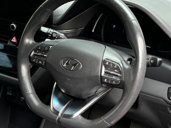 Hyundai IONIQ 38.3kWh Premium Auto 5dr