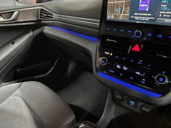 Hyundai IONIQ 38.3kWh Premium Auto 5dr