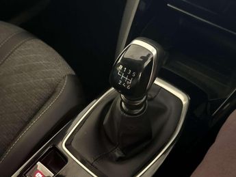 Peugeot 2008 1.2 PureTech Allure SUV 5dr Petrol Manual Euro 6 (s/s) (130 ps)