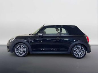 MINI Convertible 1.5 Cooper Exclusive Convertible 2dr Petrol Steptronic Euro 6 (s