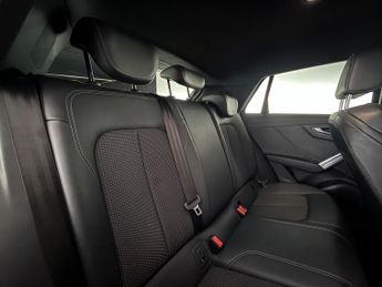 Audi Q2 1.5 TFSI CoD 35 S line S Tronic Euro 6 (s/s) 5dr