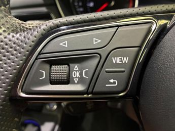 Audi A4 1.4 TFSI Black Edition S Tronic Euro 6 (s/s) 4dr