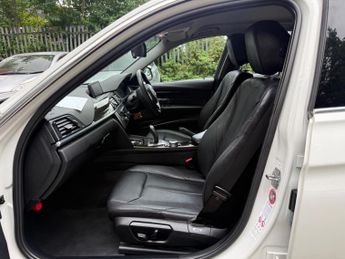 BMW 3 Series 2.0 320i Luxury Touring 5dr Petrol Auto Euro 6 (s/s) (184 ps)