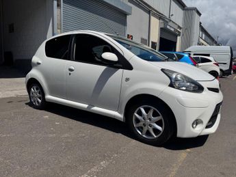 Toyota AYGO 1.0 VVT-i Mode Euro 5 5dr